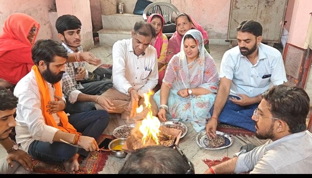 भारत-पाक फाइनल से पहले जयपुर में हवन ।